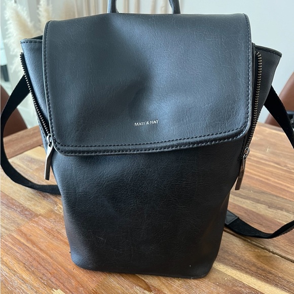 Classic Mat and Nat Vegan Leather Back Pack - Picture 1 of 4